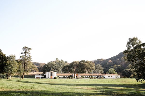 Wisdom Hall at King Gillette Ranch, Photo courtesy of Stop and Stare Events, Photography by Brandon Aquino